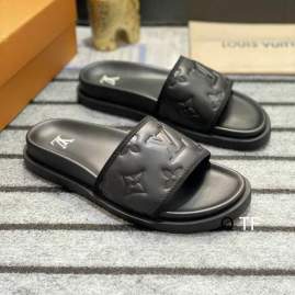 Picture of Louis Vuitton Slippers _SKULVsz38-453CZX0150325